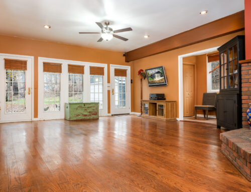 Family Room Leading Out to Side Deck–83lake